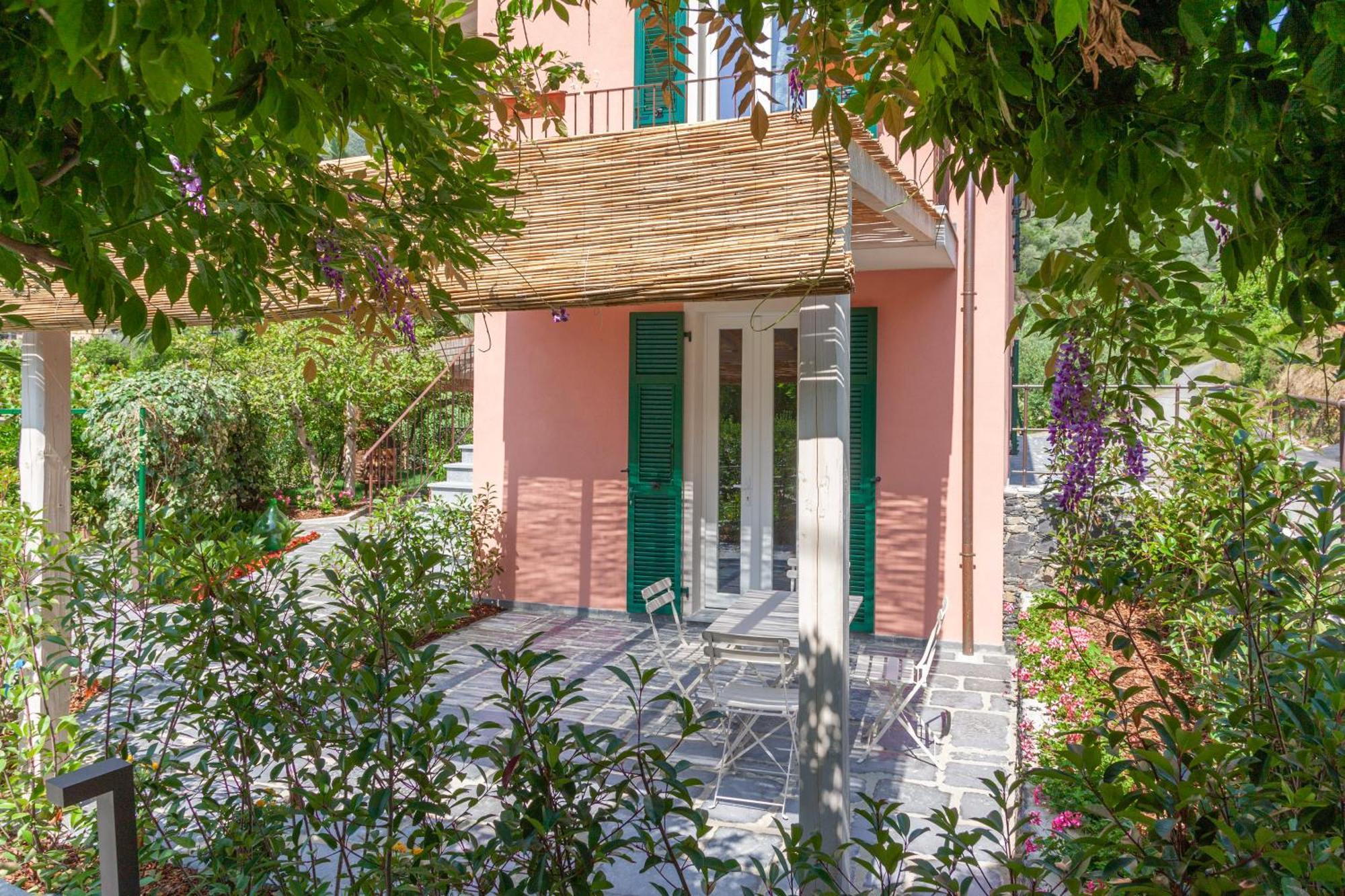 レヴァントLa Casa Dei Gliciniアパートメント エクステリア 写真