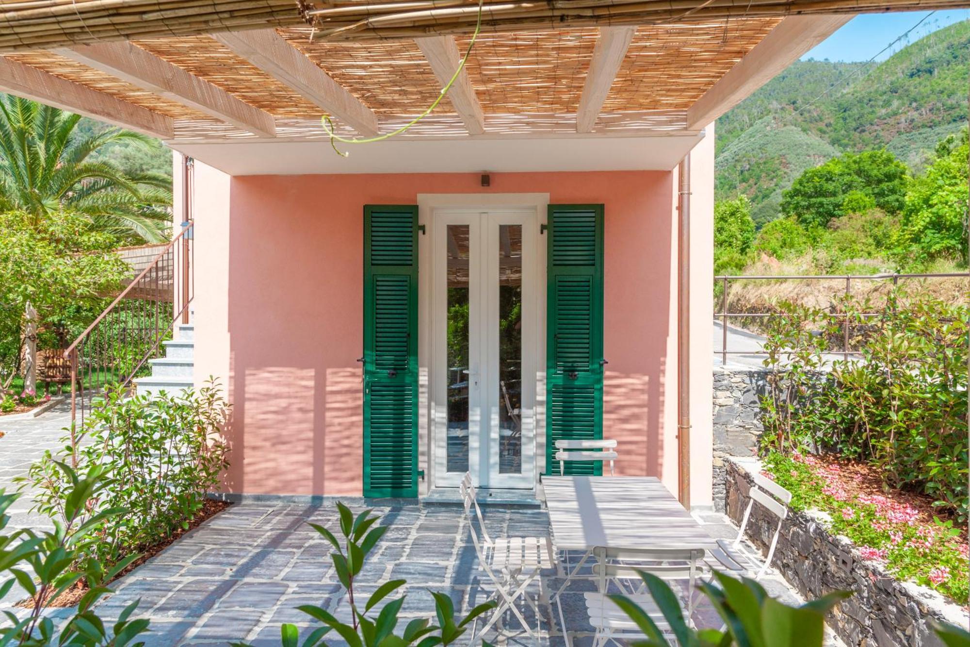 レヴァントLa Casa Dei Gliciniアパートメント エクステリア 写真
