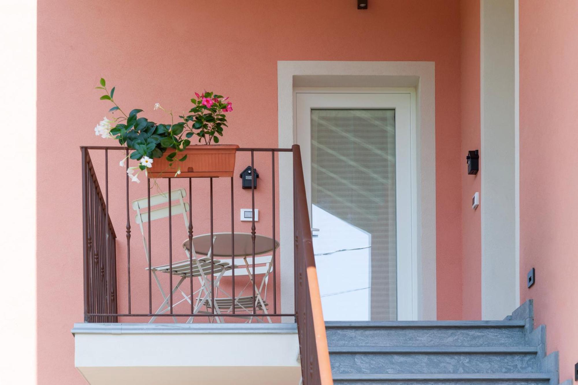 レヴァントLa Casa Dei Gliciniアパートメント エクステリア 写真
